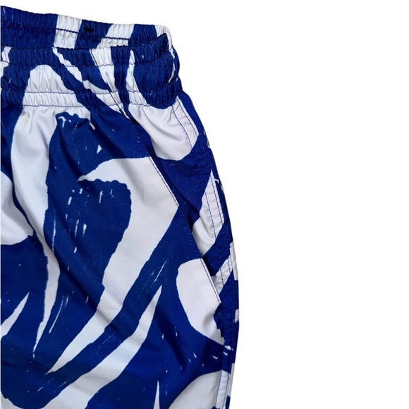 NIKE city Edition woven flow shorts swoosh swim trunks men’s size XL - Picture 5 of 12